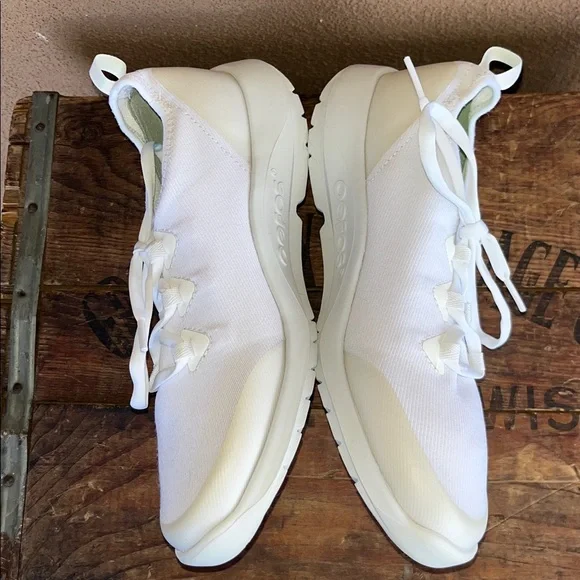 OOFOS OOMG sport LS Women's White Sneakers - Picture 8 of 10